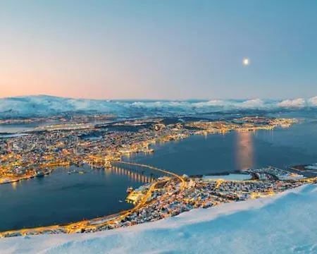 Arctic Elegance By Paramount ヴィラ