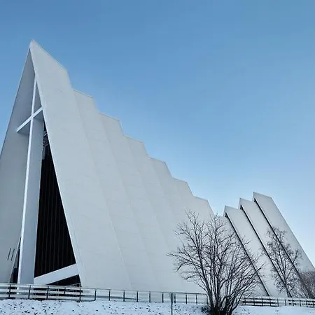 Arctic Elegance By Paramount * Tromsø