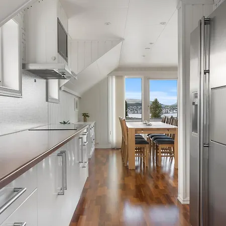 Willa Arctic Elegance By Paramount