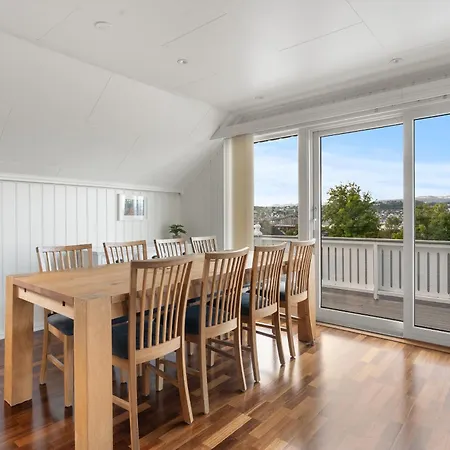 Arctic Elegance By Paramount Villaer Tromsø